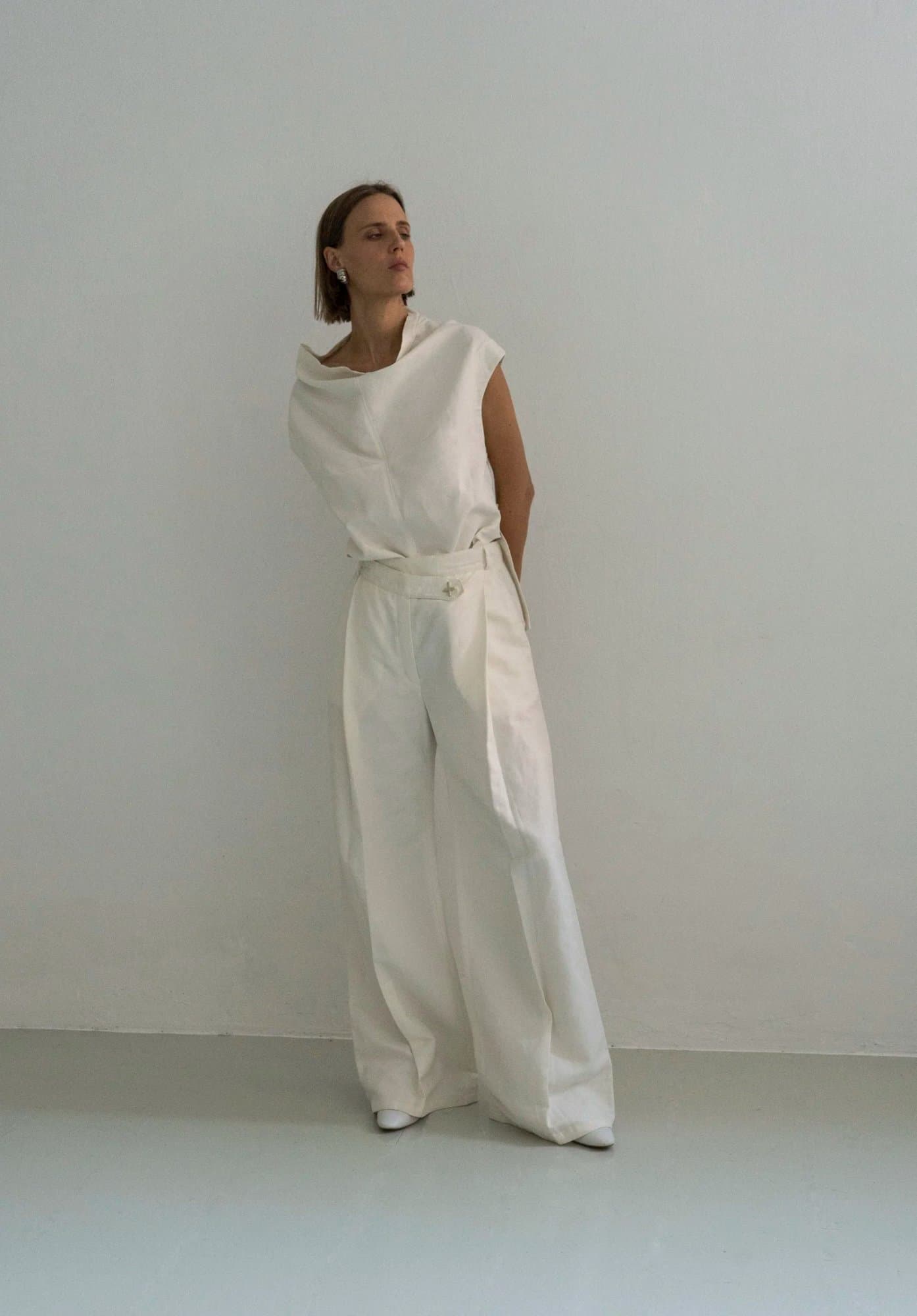 LUTSK CREAM WIDE LEG TROUSERS — K M by L A N G E