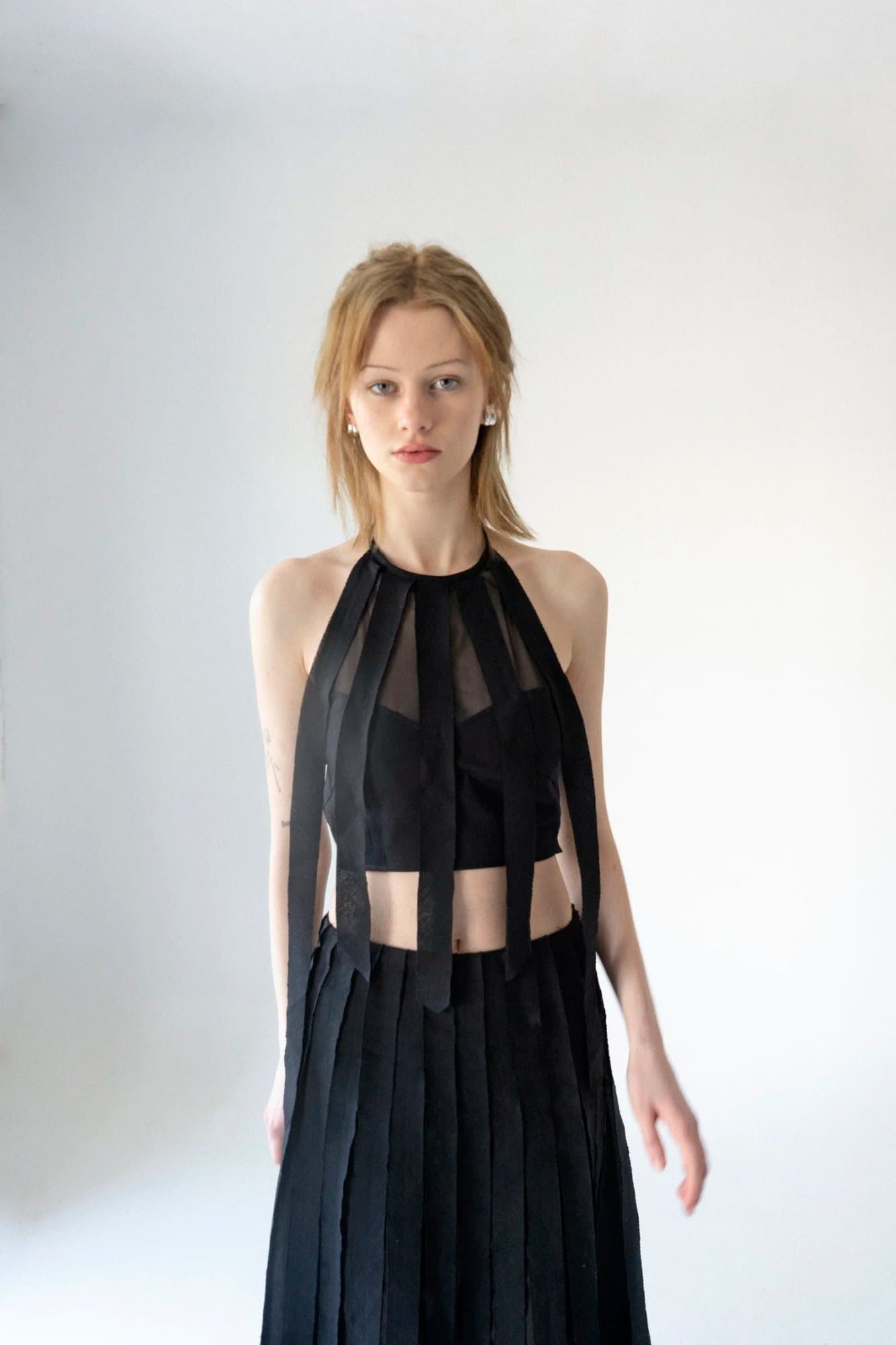 LAPSHA BLACK LINEN TOP — K M by L A N G E