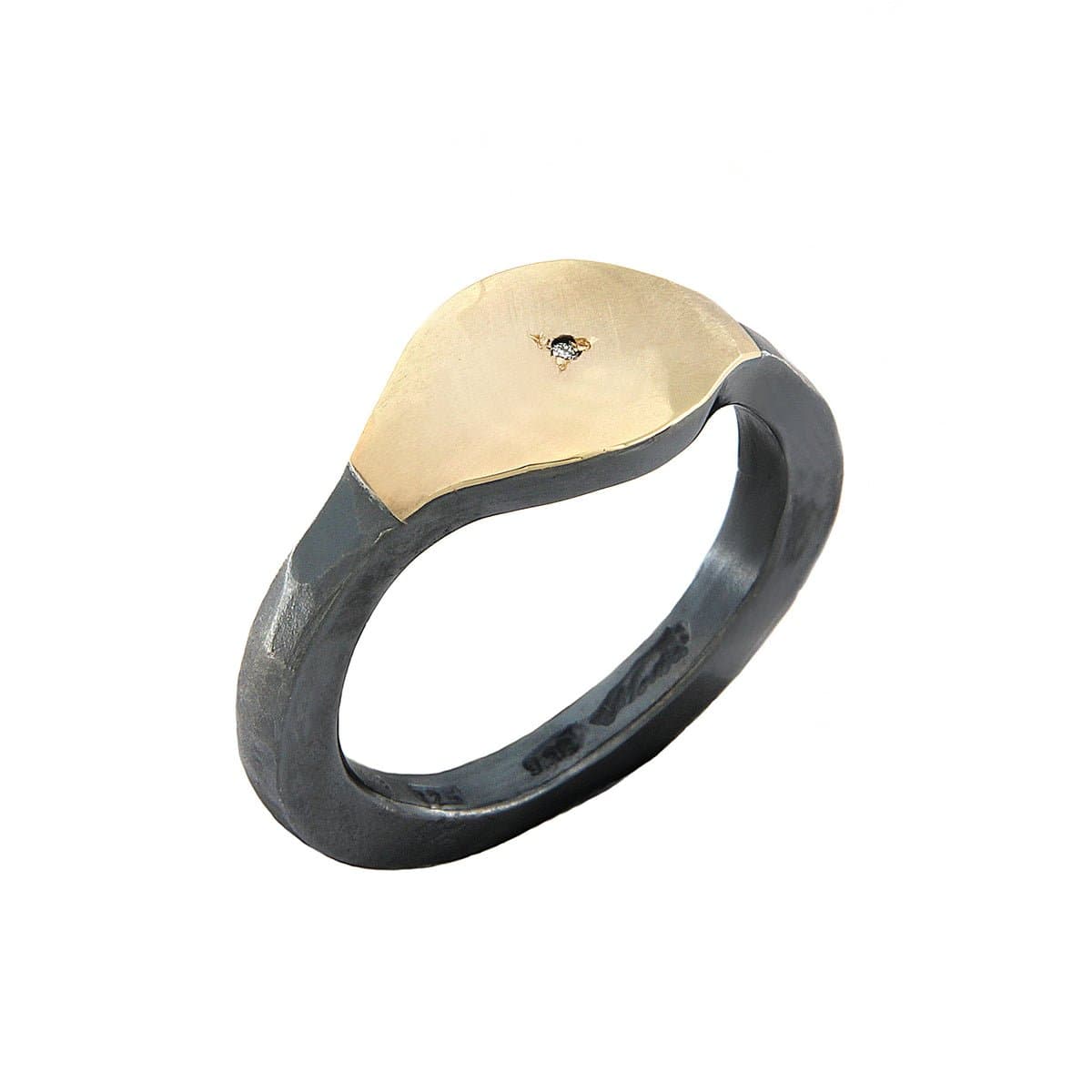 Carved ring with diamond and gold