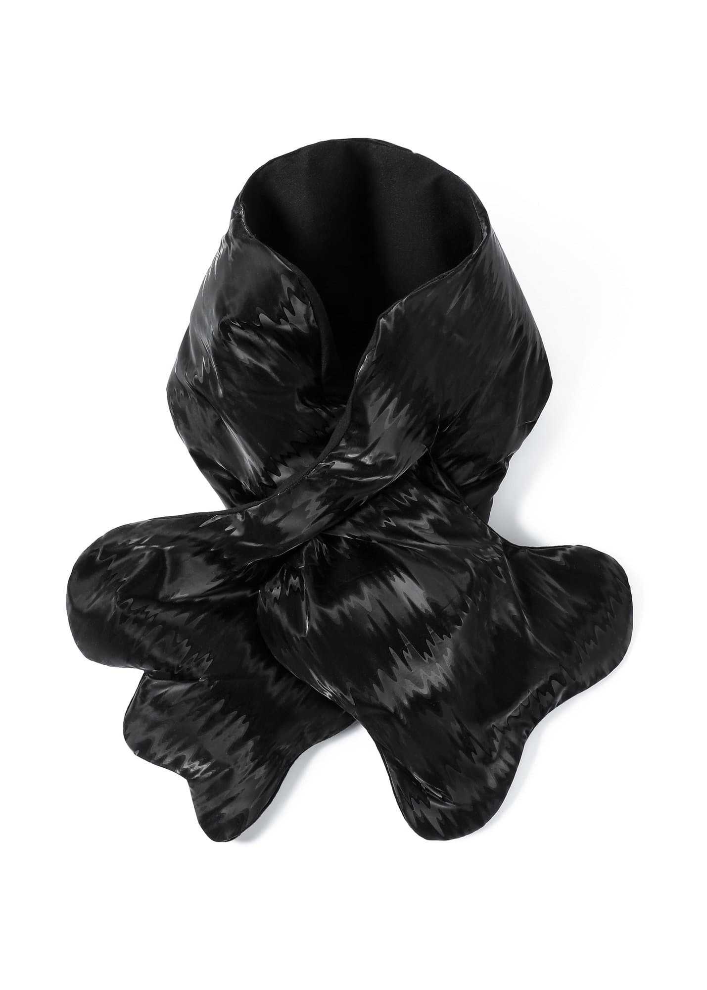 Waveform Goose Down Scarf