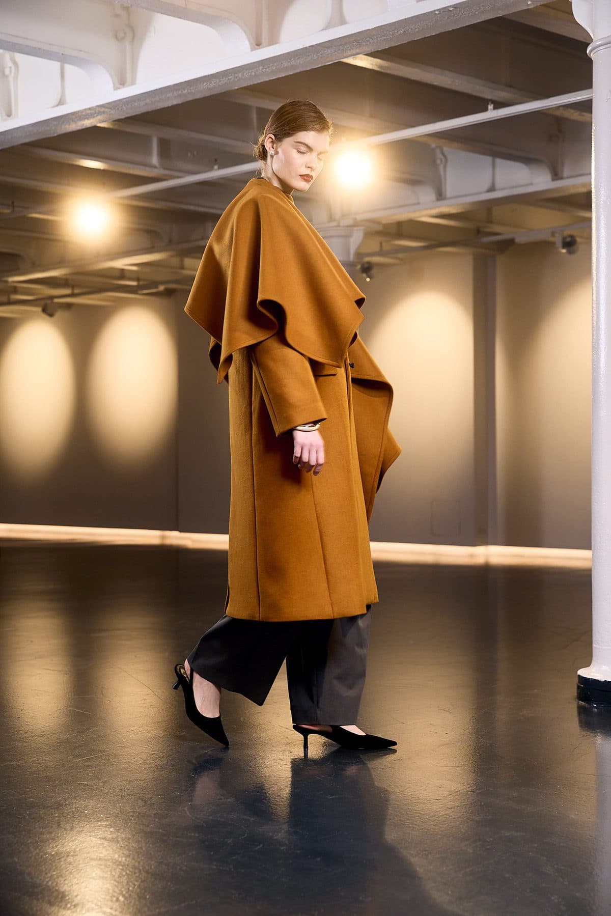 Chesterfield Coat | Fall/Winter 2026 Collection - ORDER