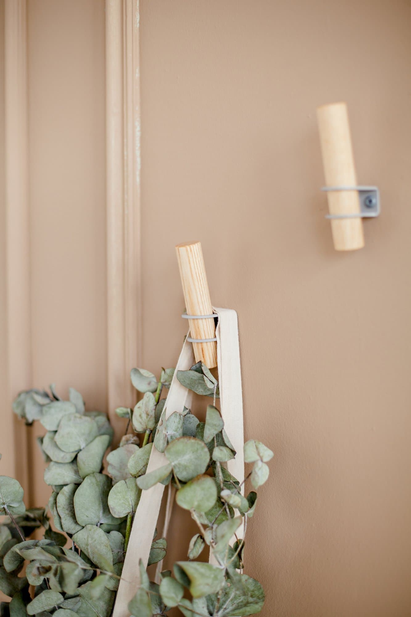 Torch Wooden Hook Rack 2pcs, grey photo 3