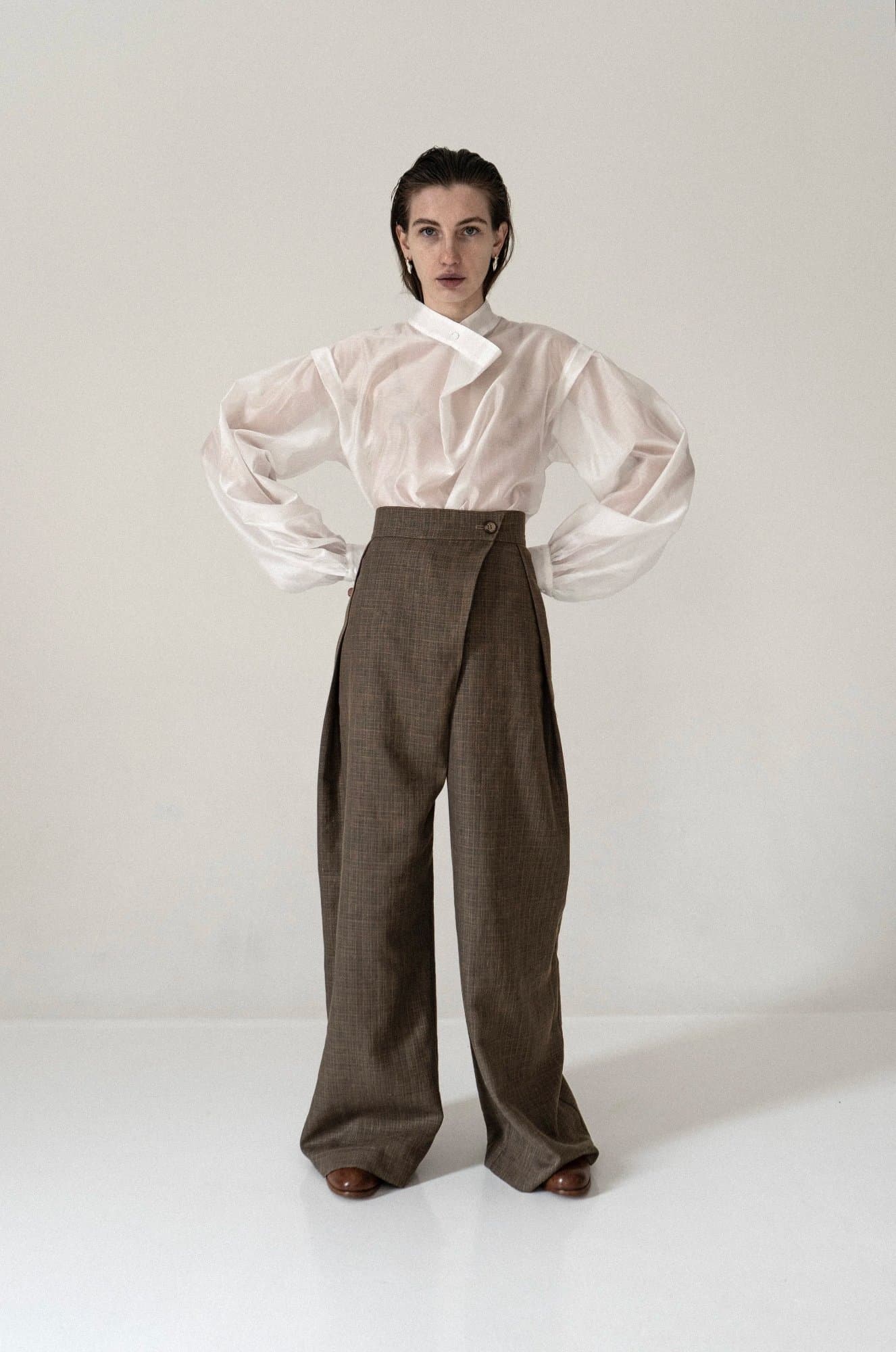 PALYANYTSIA LINEN CROSS OVER PANTS — K M by L A N G E