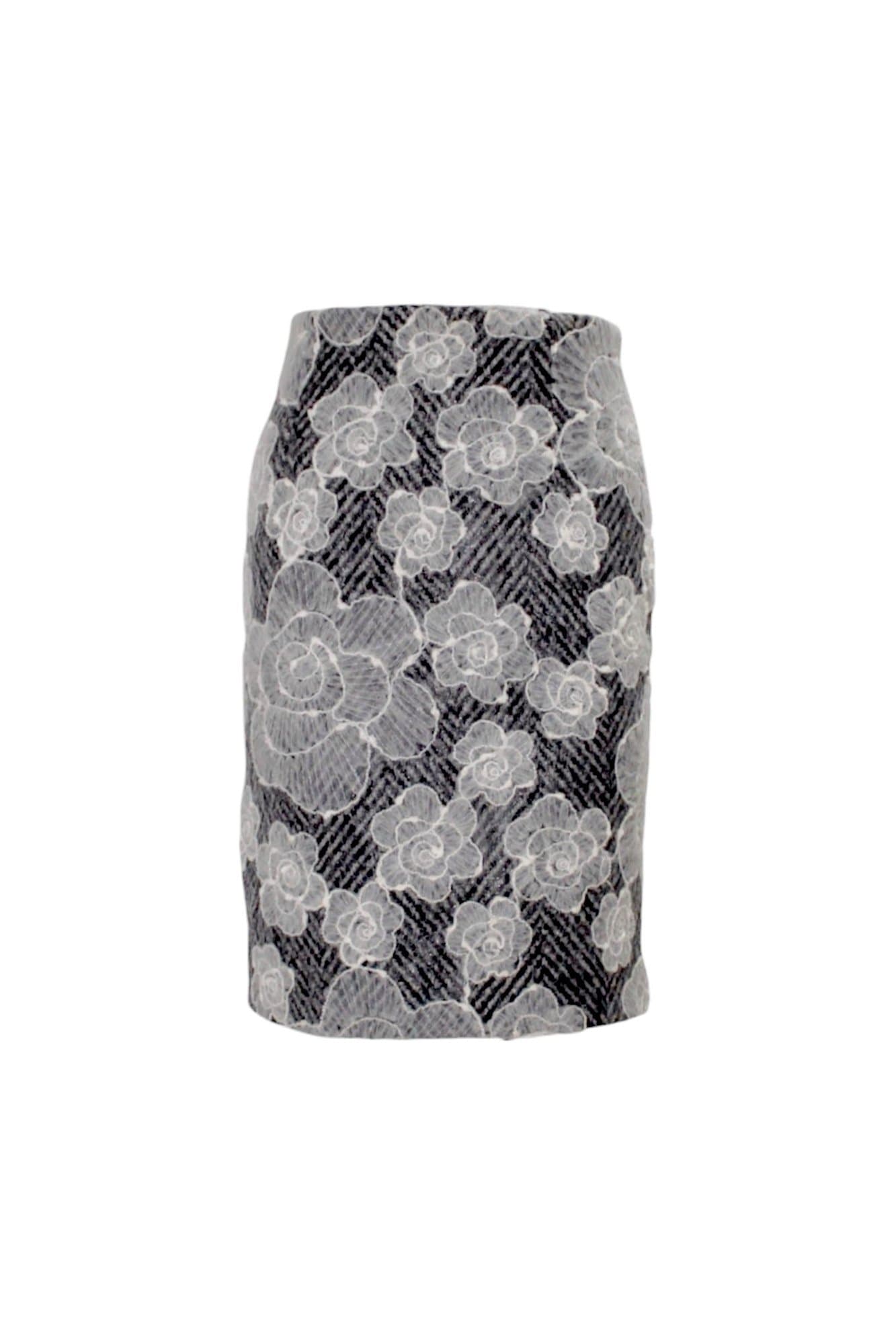 BLACK FLORAL LACE Skirt