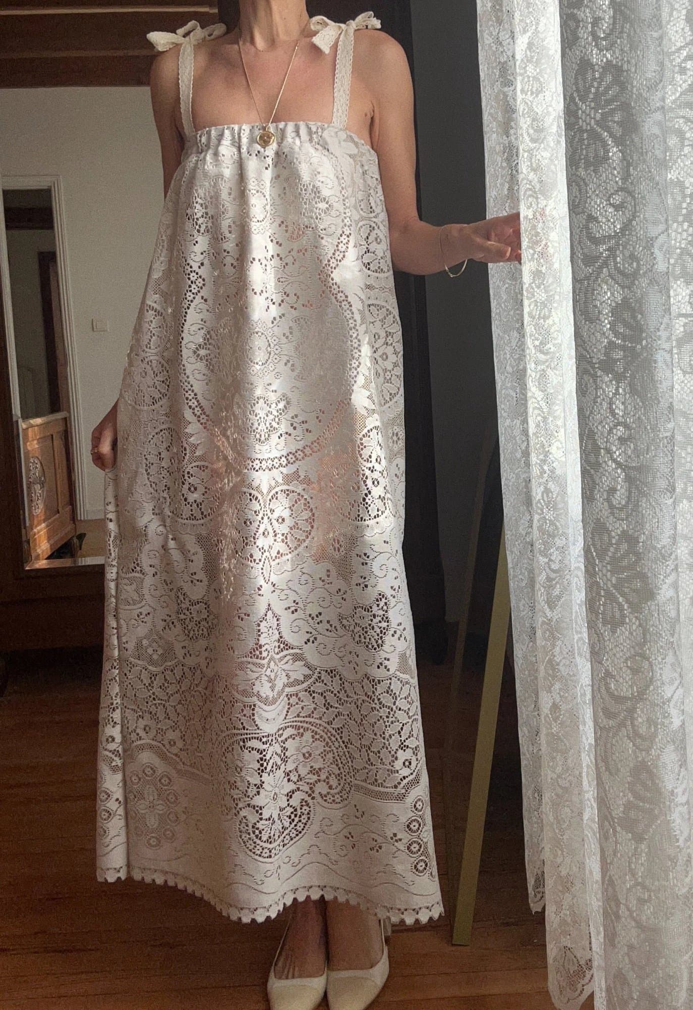 CLARA DRESS IN GENEVA