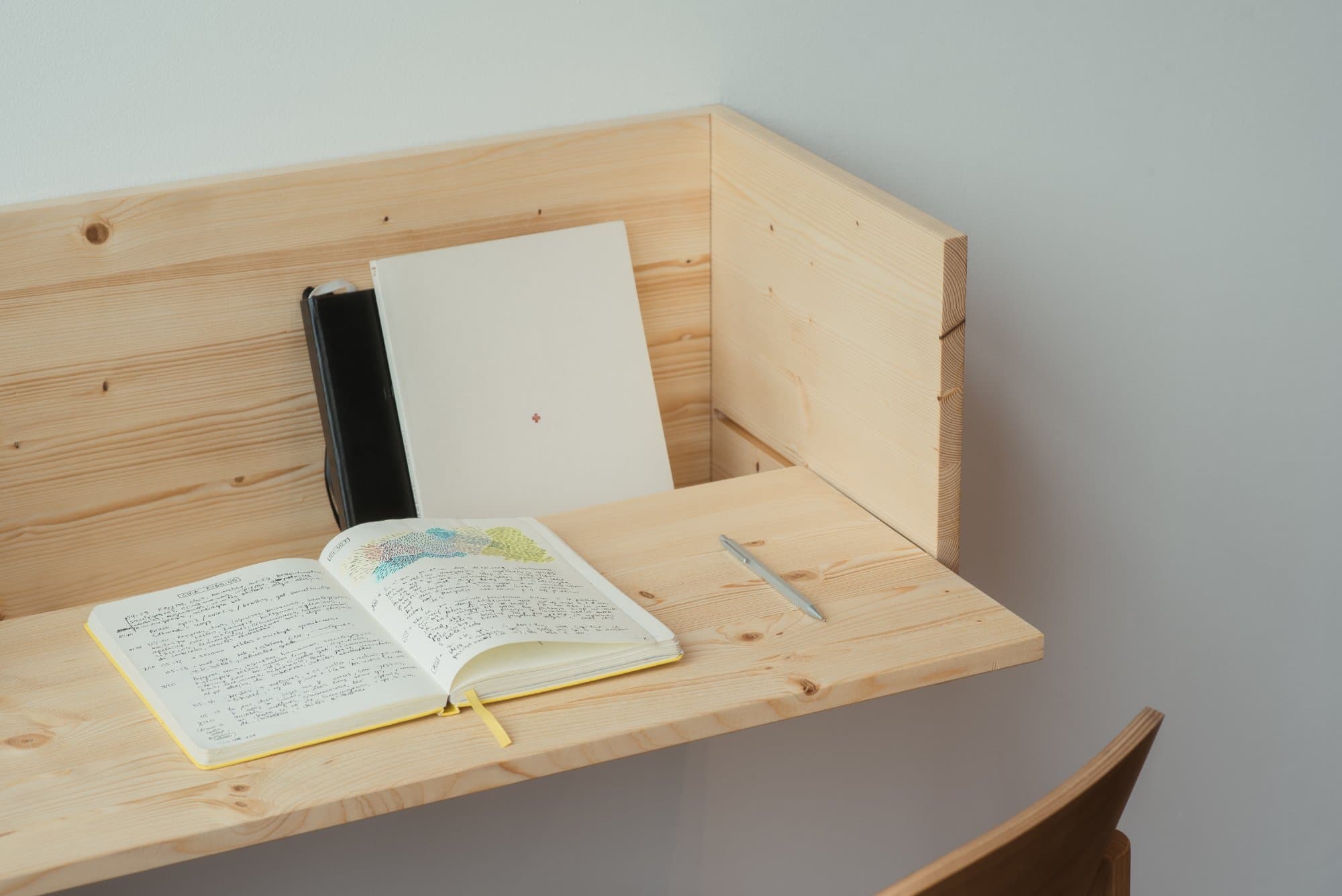 Jot Spot Wall Mounted Desk photo 4