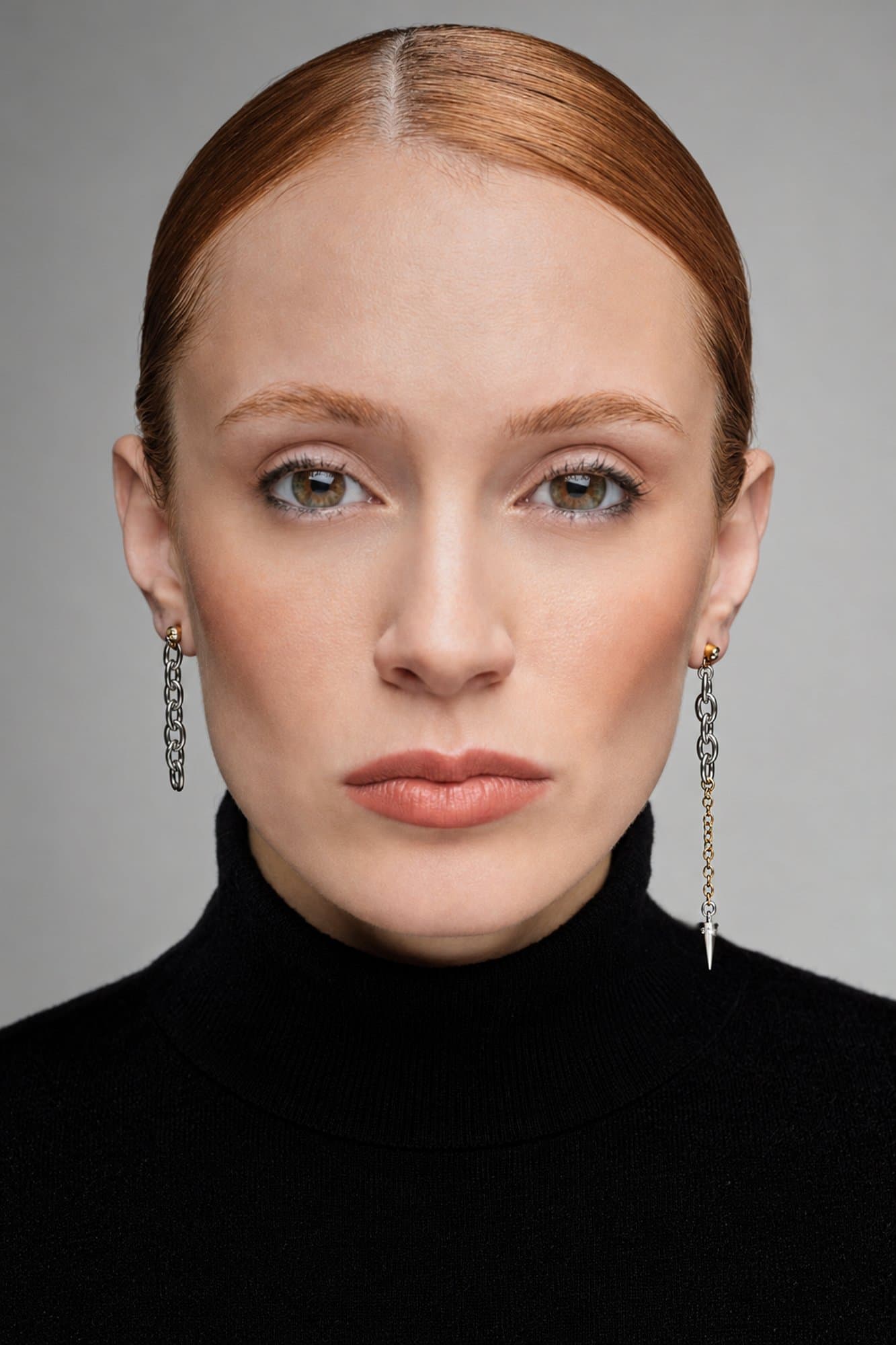 HAZE | Asymmetric Earrings with Chains and Cone Detail