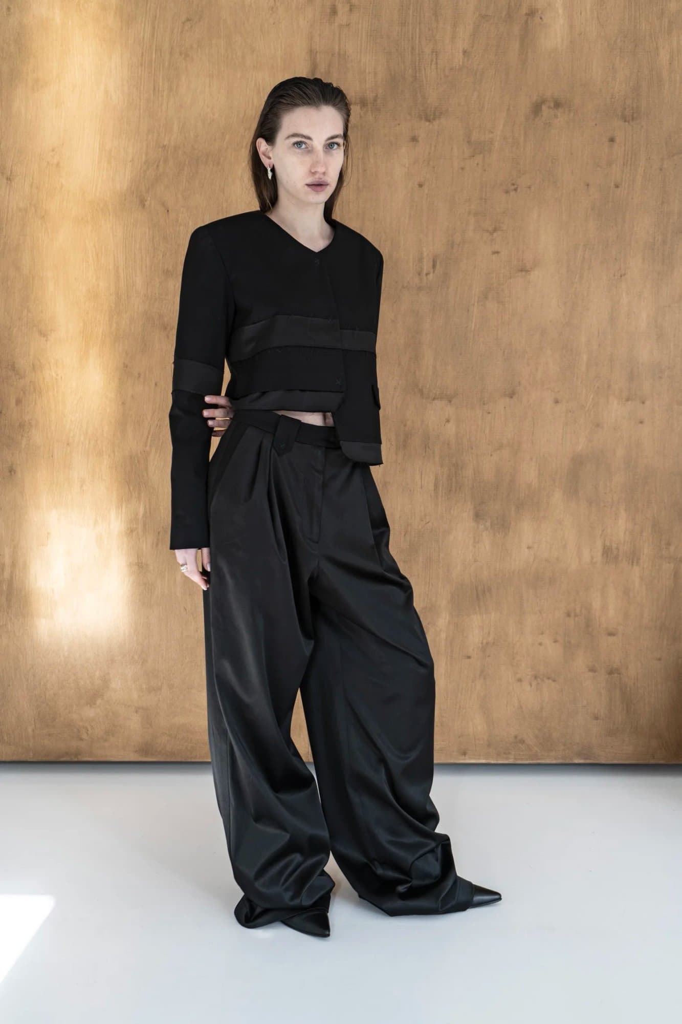 NICHKA VISCOSE WIDE LEG TROUSERS — K M by L A N G E