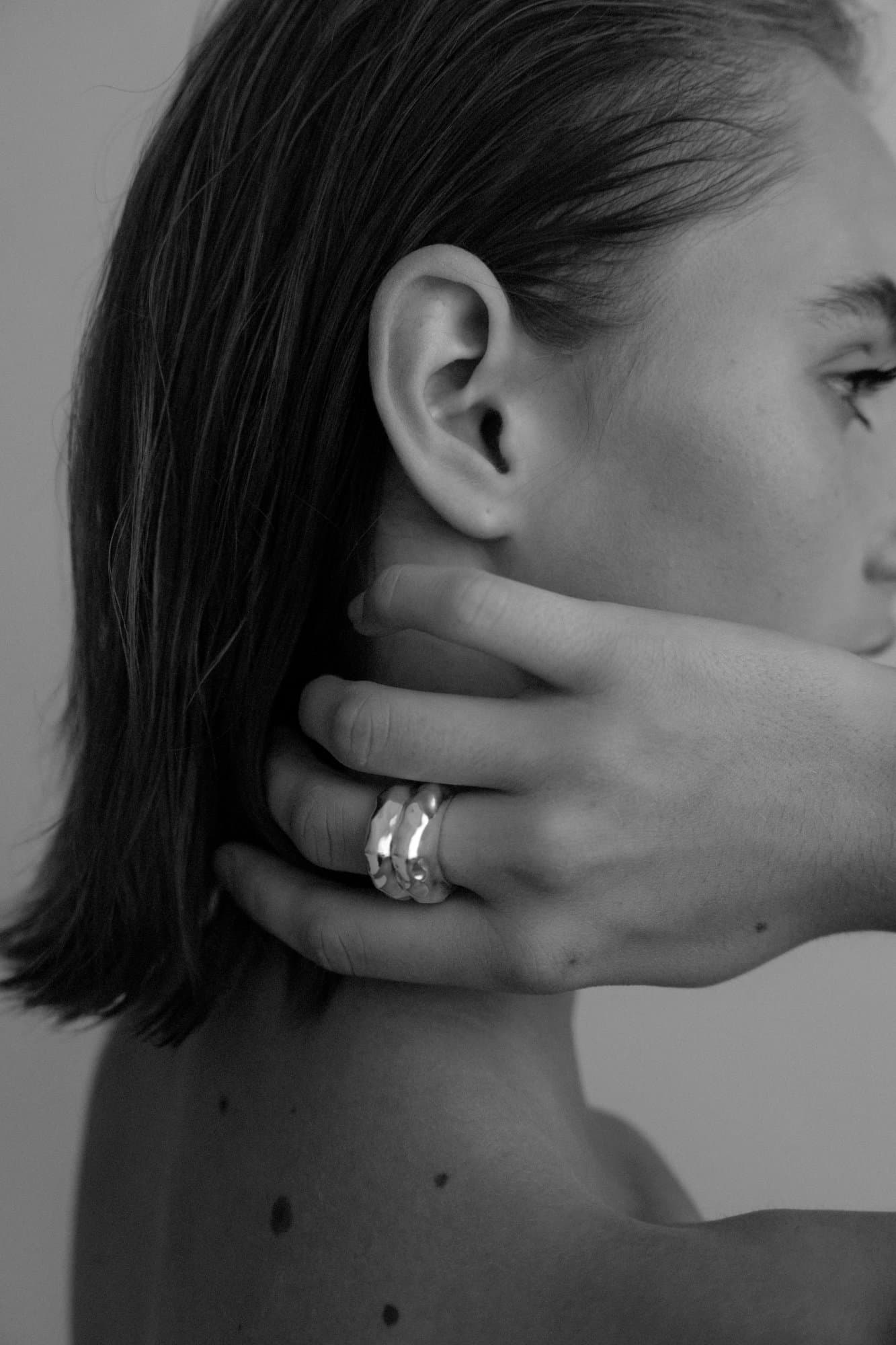 KABLUCHKA BIG DOUBLE SILVER RING — K M by L A N G E