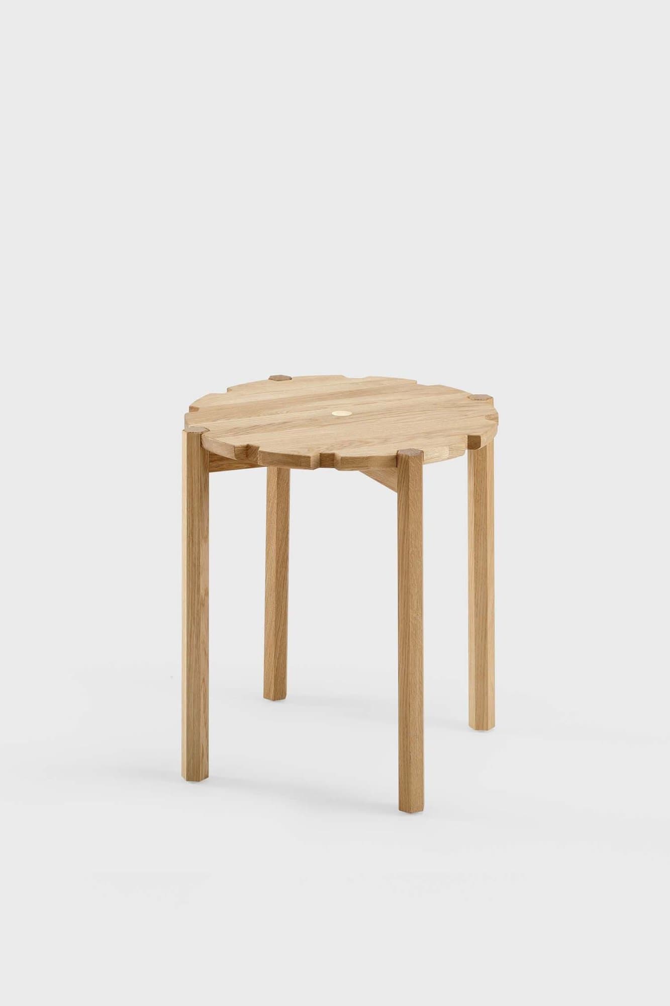 Pinion Side Table D50cm in Oak