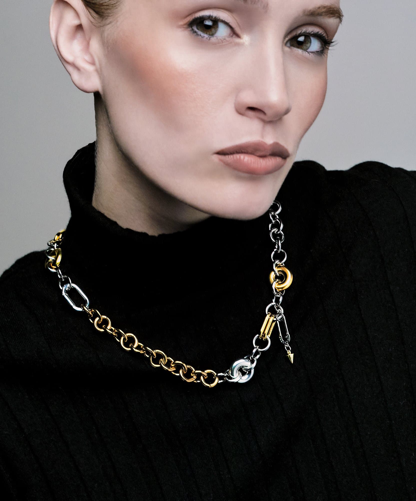 URBAN Necklace